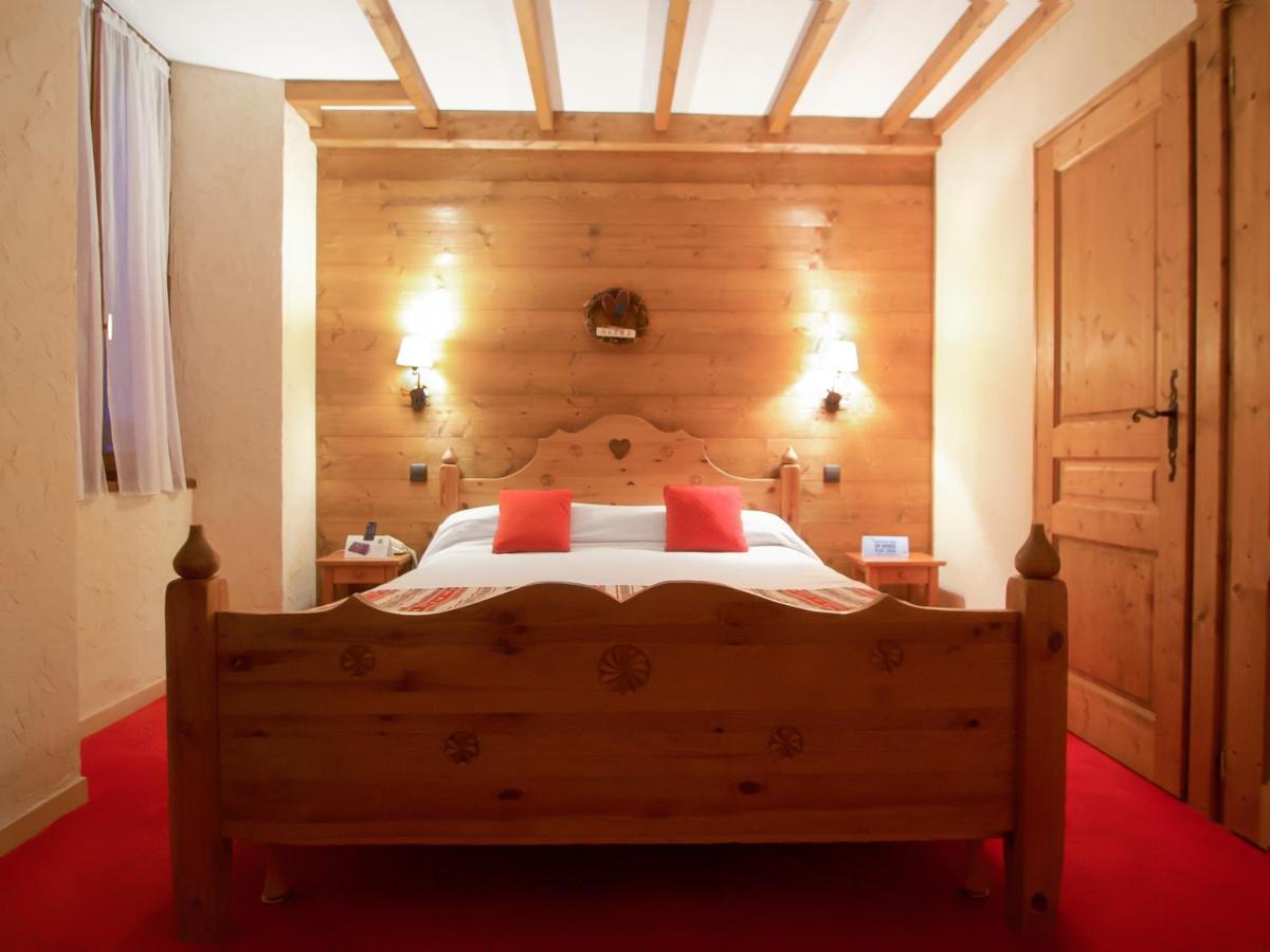 Hotel Le Bellevue Thollon-les-Memises Exteriör bild